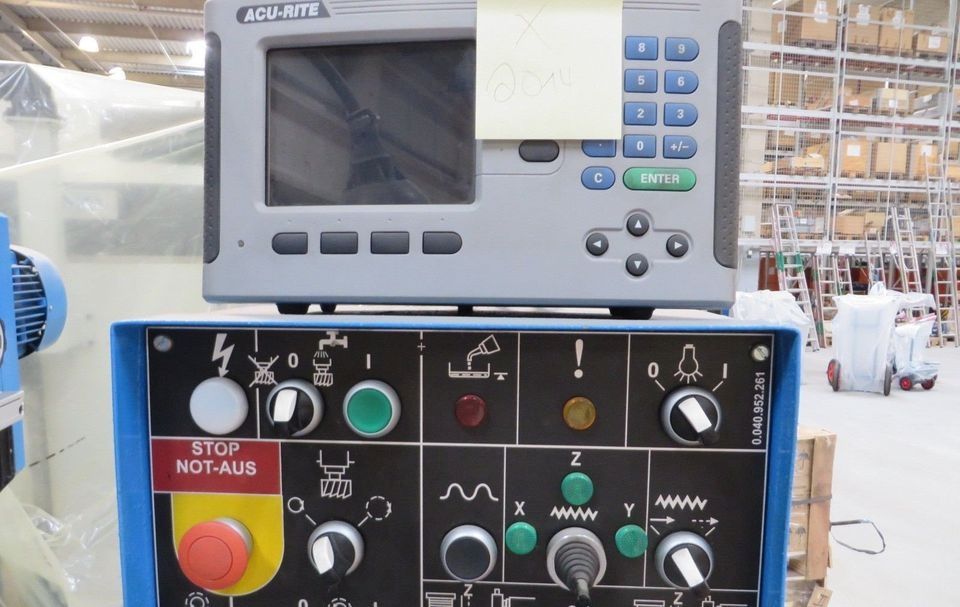 Universalfräsmaschine Oradea UWF 320