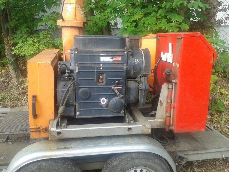 Holzhäcksler Jensen A 425 Hächsler Schredder Buschhacker