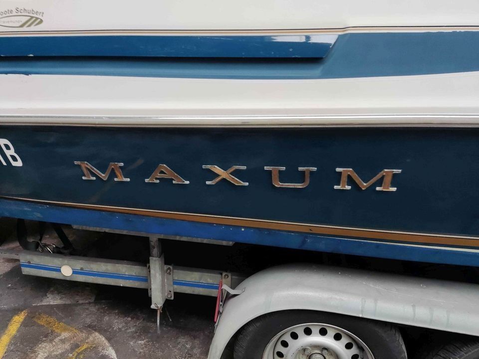 1996 Maxum 2100 sc sport