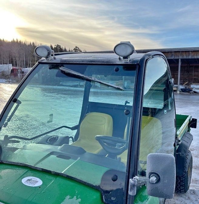 2014 John Deere gator hpx 4x4