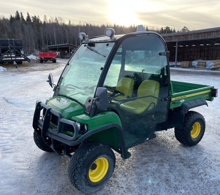 2014 John Deere gator hpx 4x4