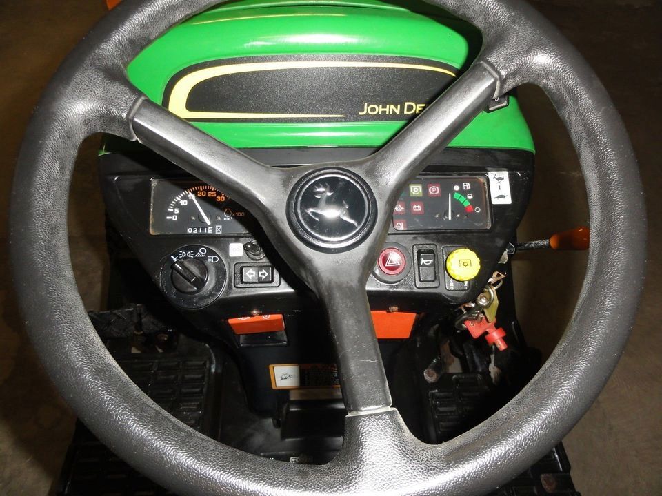 John Deere 4010 Allrad Winterdienst-Traktor Räumschild+Streuer Bj. 2006