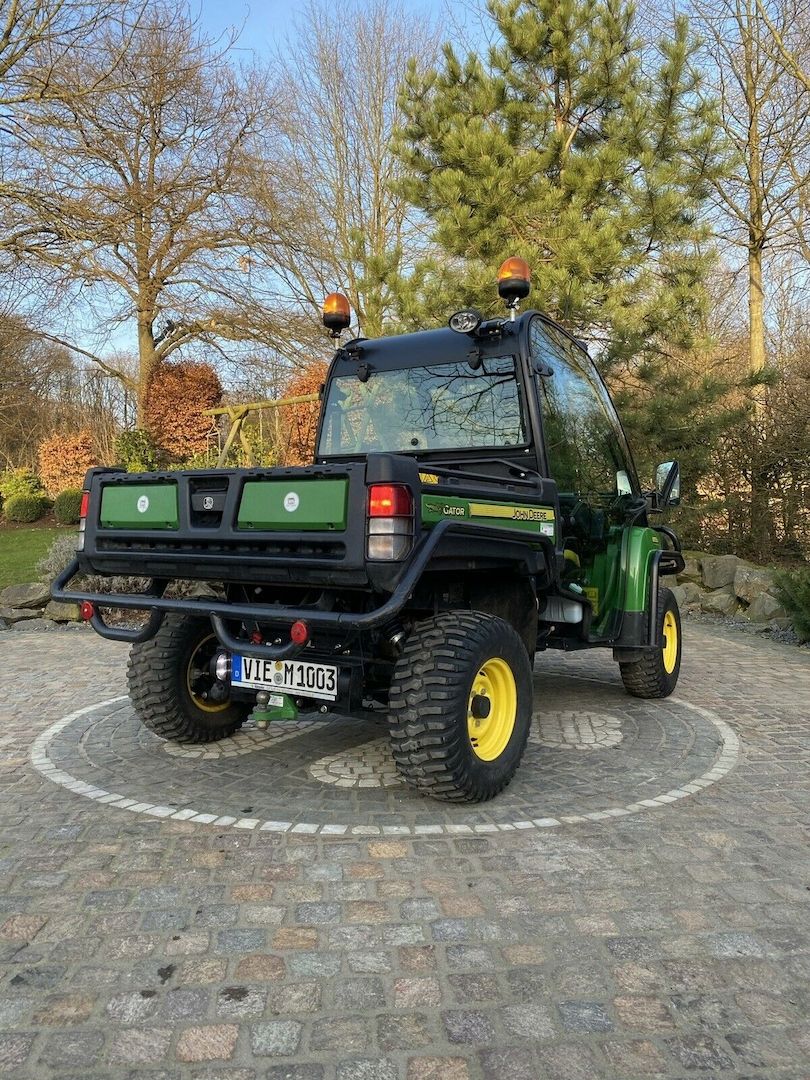 john deere gator xuv 855D