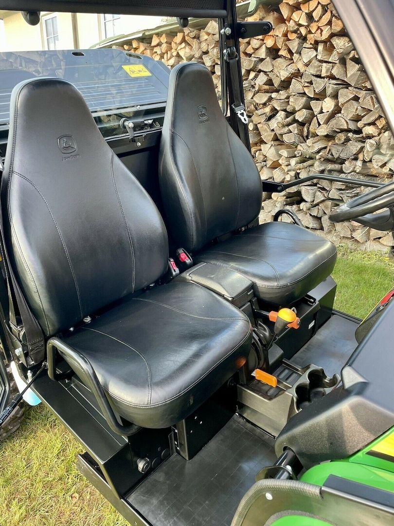 John Deere Gator XUV 855M