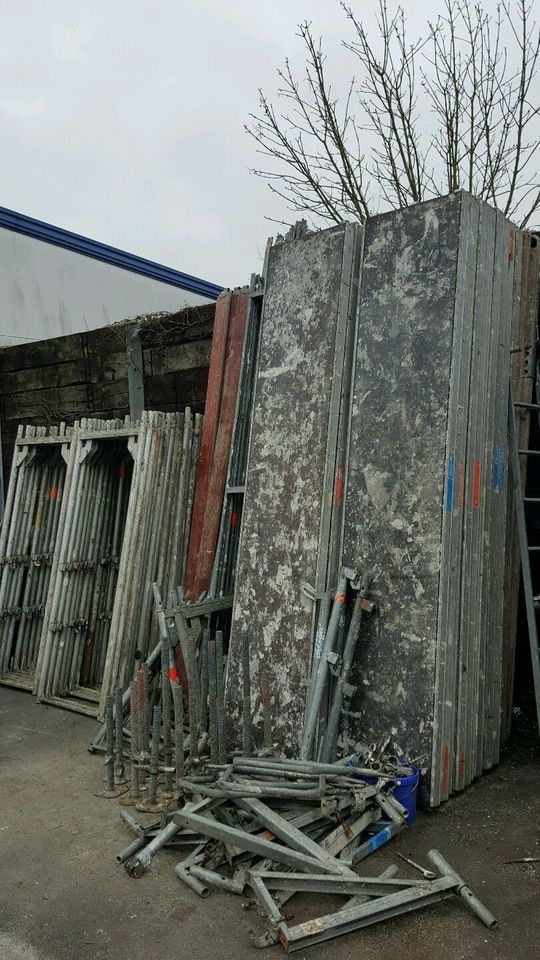 Layher Alu Gerüst ca 220 qm