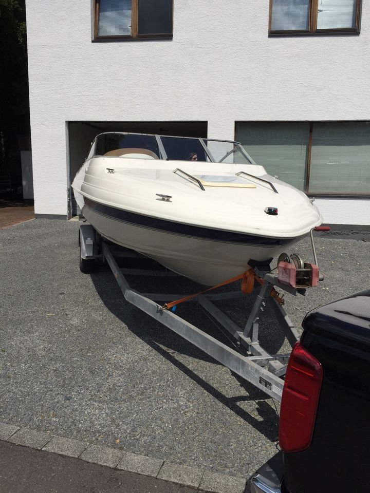 Motorboot Larson Cuddy 195 4,3L Volvo Penta