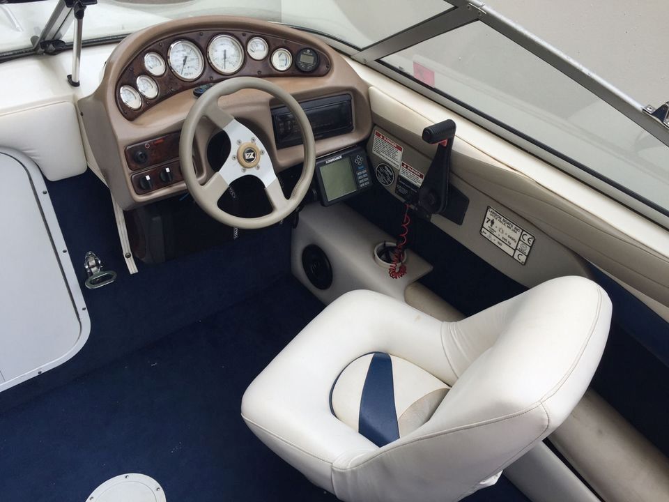 Motorboot Larson Cuddy 195 4,3L Volvo Penta