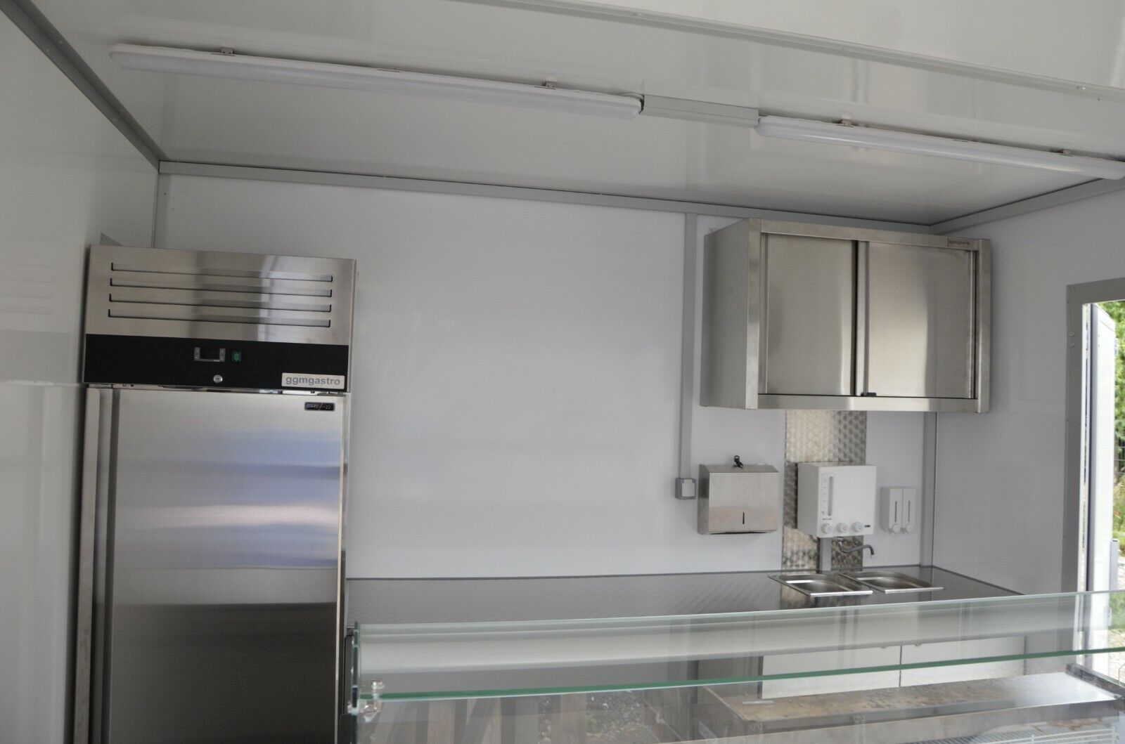 Verkaufswagen Imbisswagen Eiswagen Eisanhänger