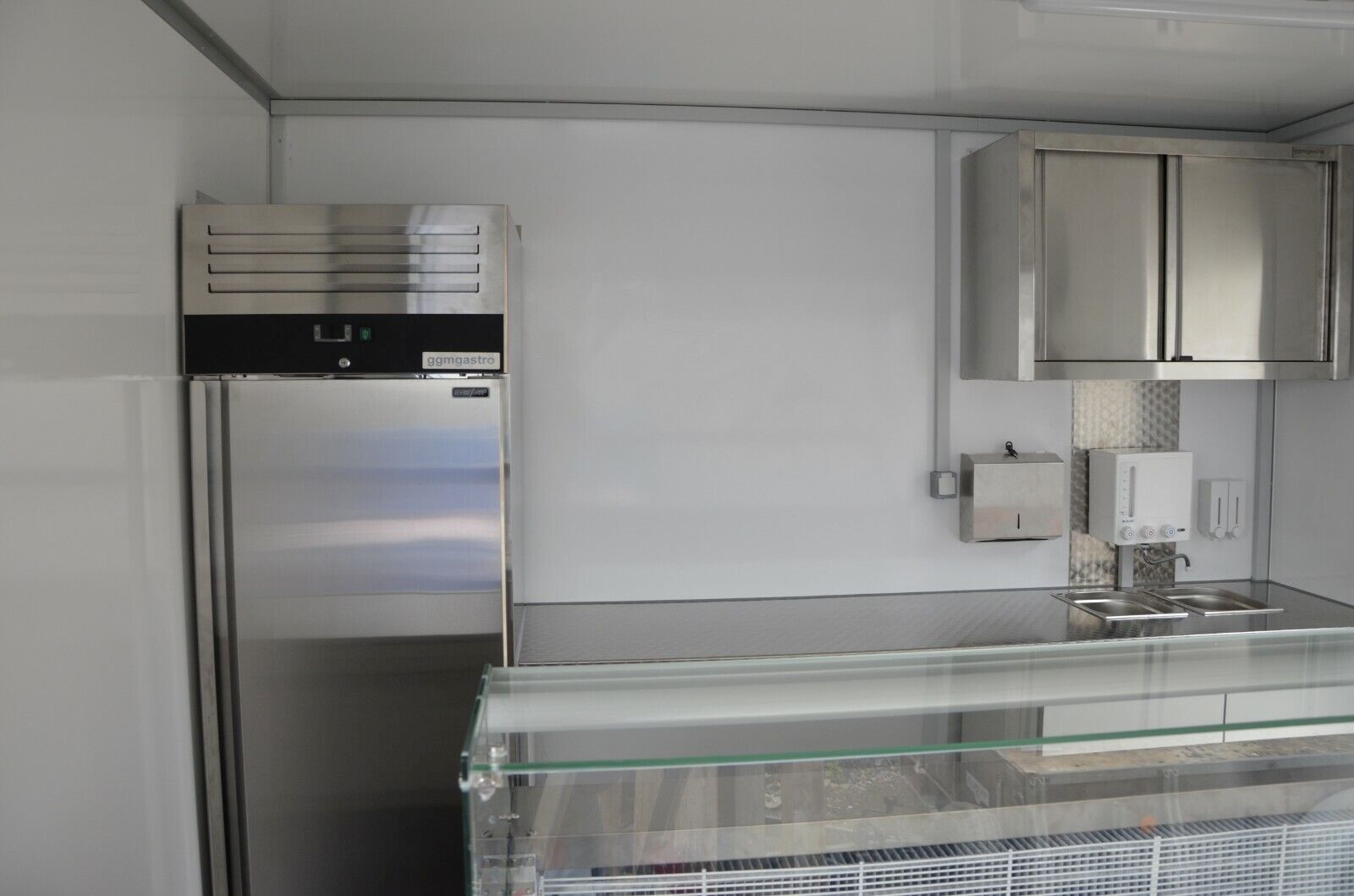 Verkaufswagen Imbisswagen Eiswagen Eisanhänger