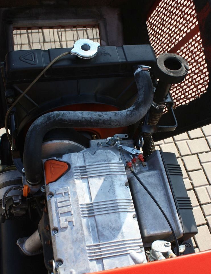 Hako Variotrac 2150 D Diesel mit Frontmähwerk ca. 125 cm Schnittbreite