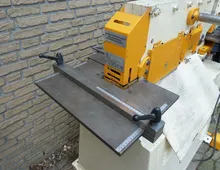 Profilstahlschere Stanzmaschine Stanze GEKA Minicrop Bj. 2000