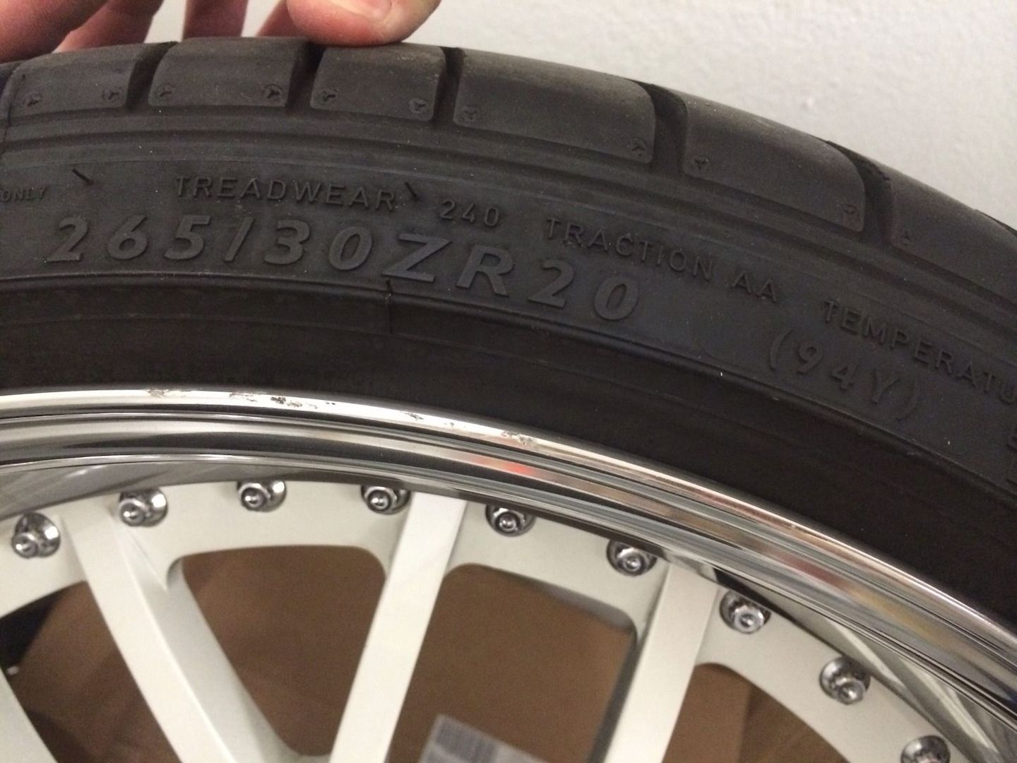 20 Zoll Carline Felgen mit Reifen Mercedes SL CL Cls Sls S-Klasse Amg Mae Mec 20 Zoll Carline Felgen mit Reifen Mercedes SL CL Cls Sls S-Klasse Amg Mae Mec