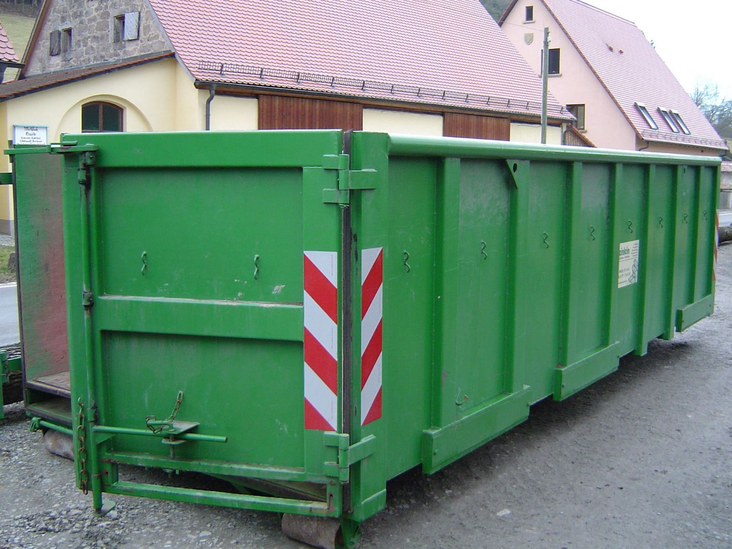 Abrollcontainer  Abrollplattform Tank