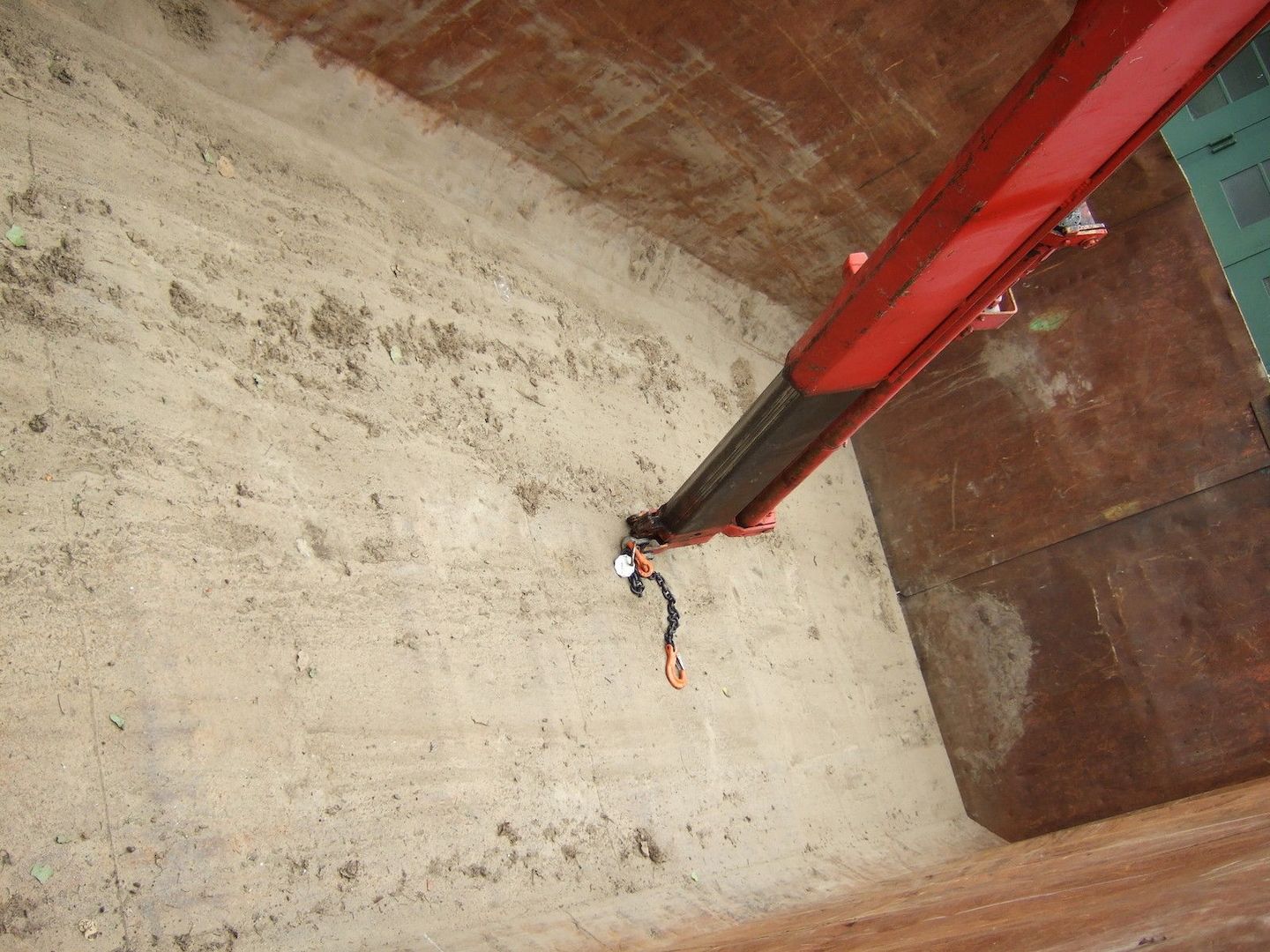 Abrollcontainer mit Meiler Kran Reichweite ca 8 m, funktionsfähig 23 m³ Muld