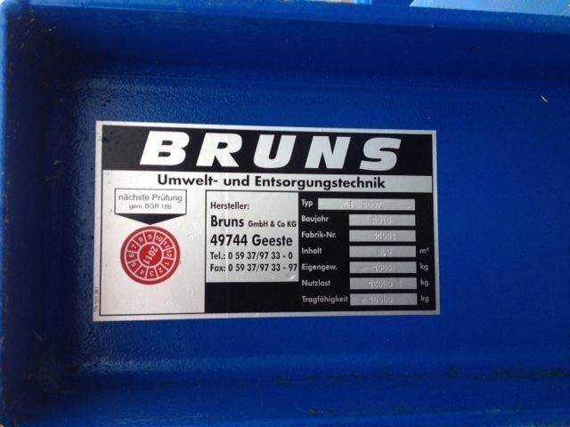 Abrollcontainer mit Türen & Pendelklappe