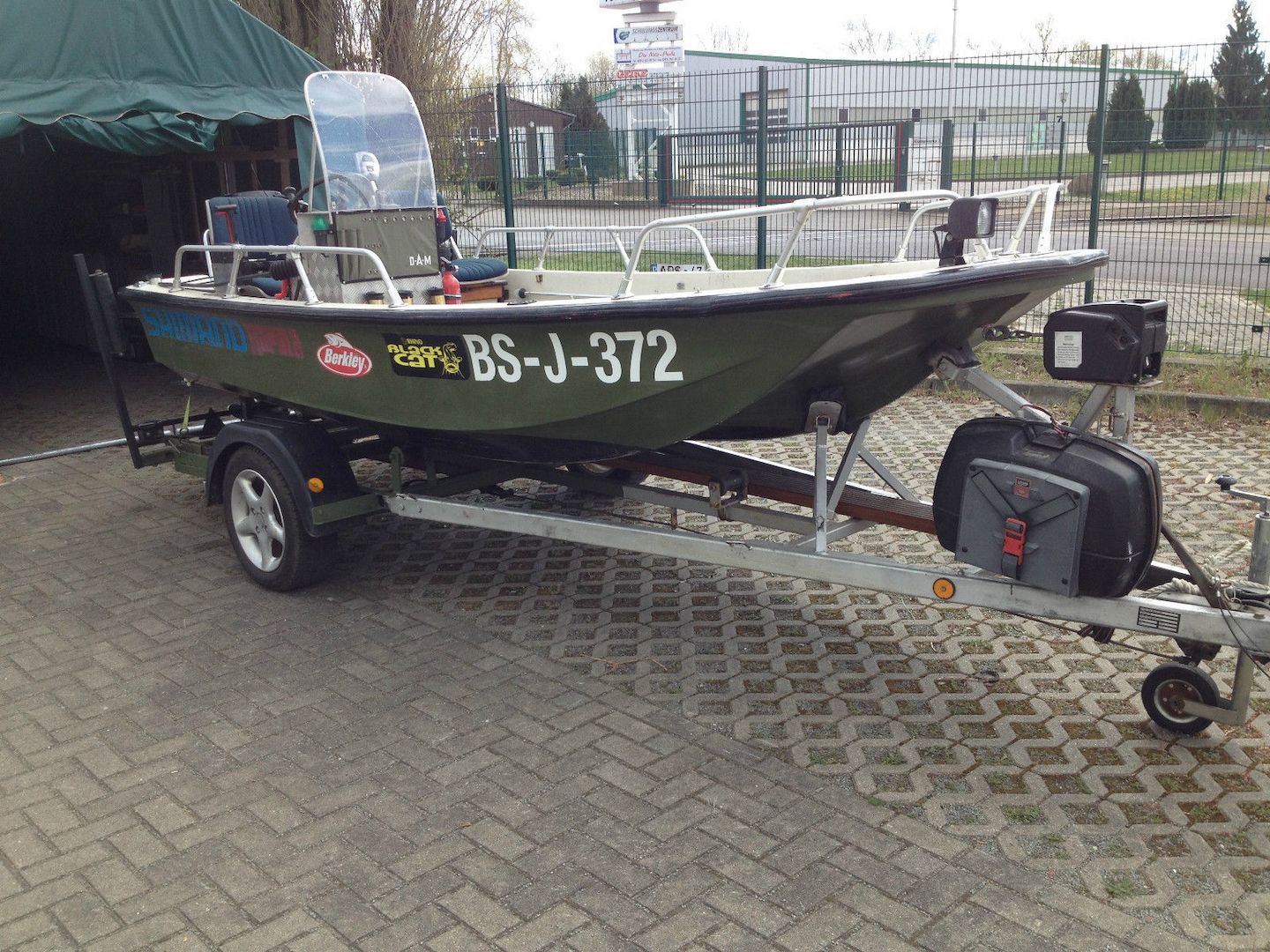 Angelboot Dory 13 mit Mercury 50 PS + E-Motor + Trailer Wallerboot Motorboot