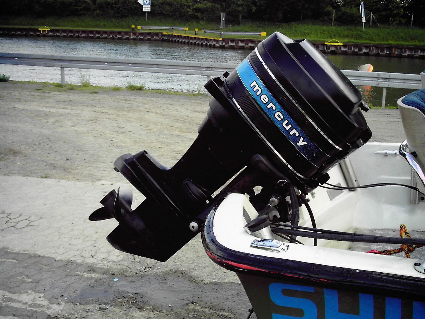 Angelboot Dory 13 mit Mercury 50 PS + E-Motor + Trailer Wallerboot Motorboot