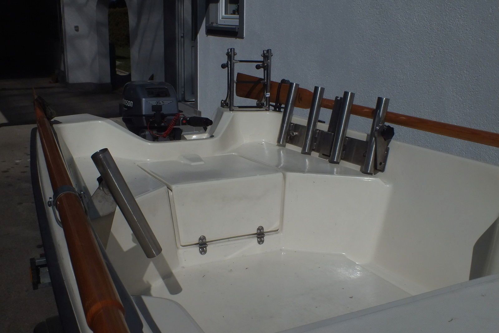 Angelboot, Ruderboot, Außenbordmotorboot