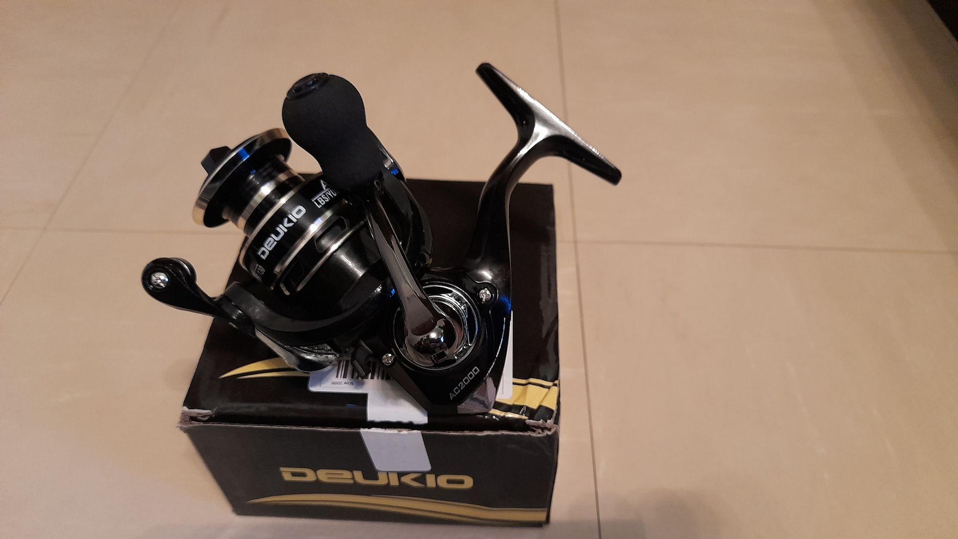 Angeln,  Angelrolle, Angelrollen, Spinnrolle 