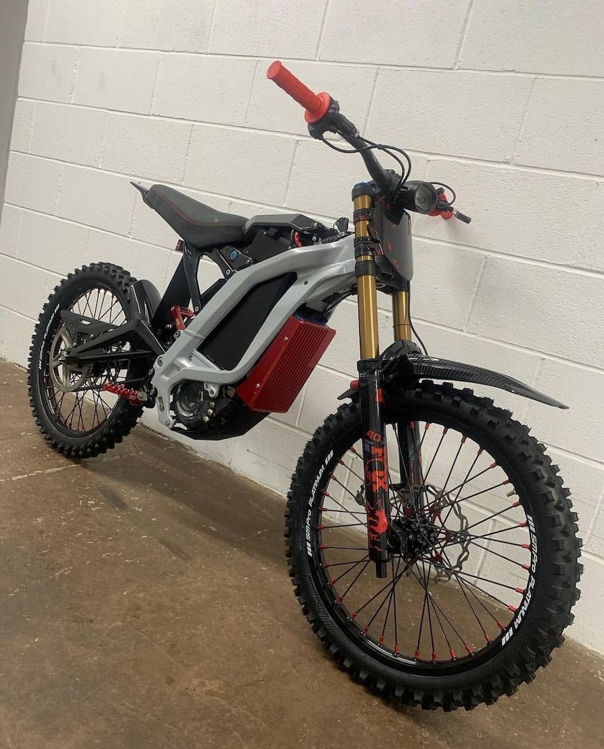 SUR-RON Light Bee Facelift 2024 X L1e Street Legal 40AH