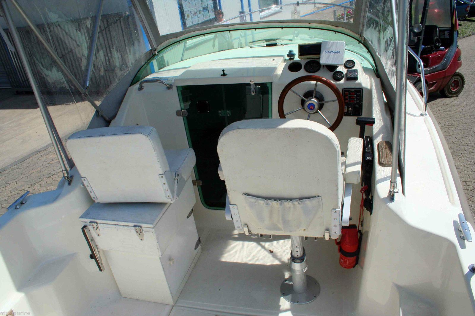 Hille Sportboot 560 Cabin gebraucht mit Trailer Motorboot boat