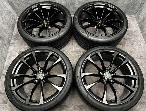 23" Lamborghini Urus MY24 taigete geschmiedete schwarze Räder