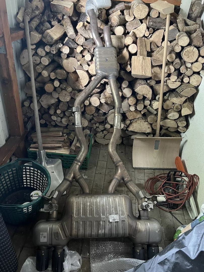 BMW M4 Competition abgasanlage