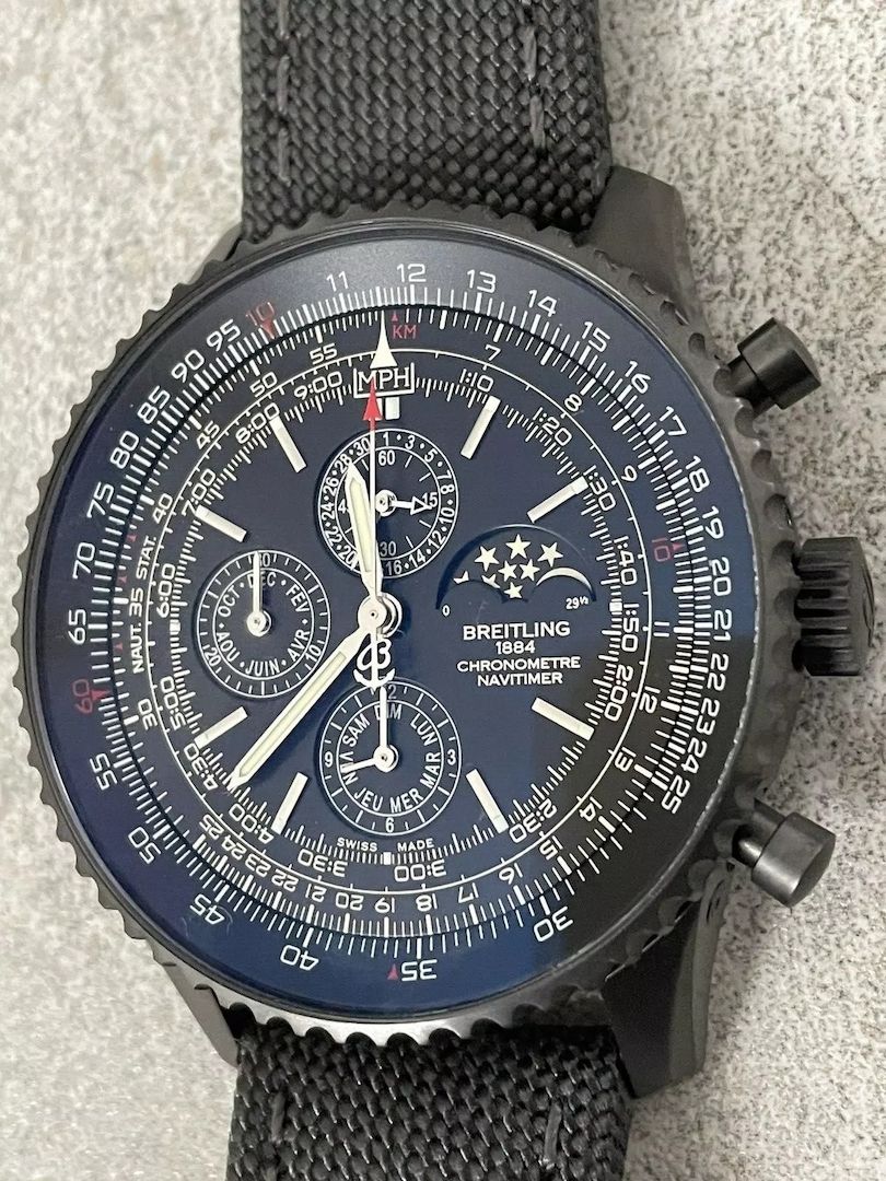 Breitling Navitimer schwarzes Zifferblatt Damenuhr