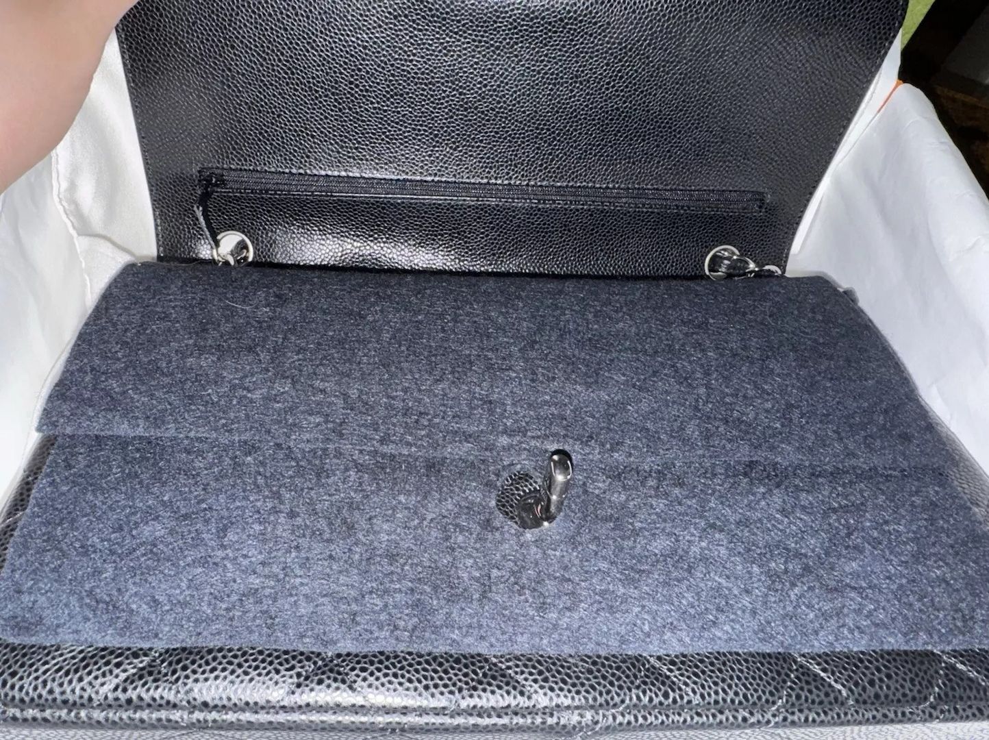 CHANEL Double Flap Jumbo Damen caviar leder Tasche