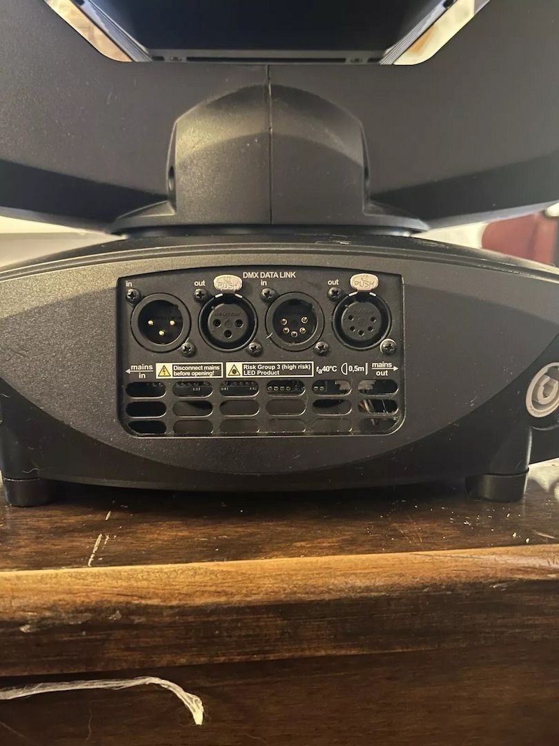 Moving Head JB Lighting P7