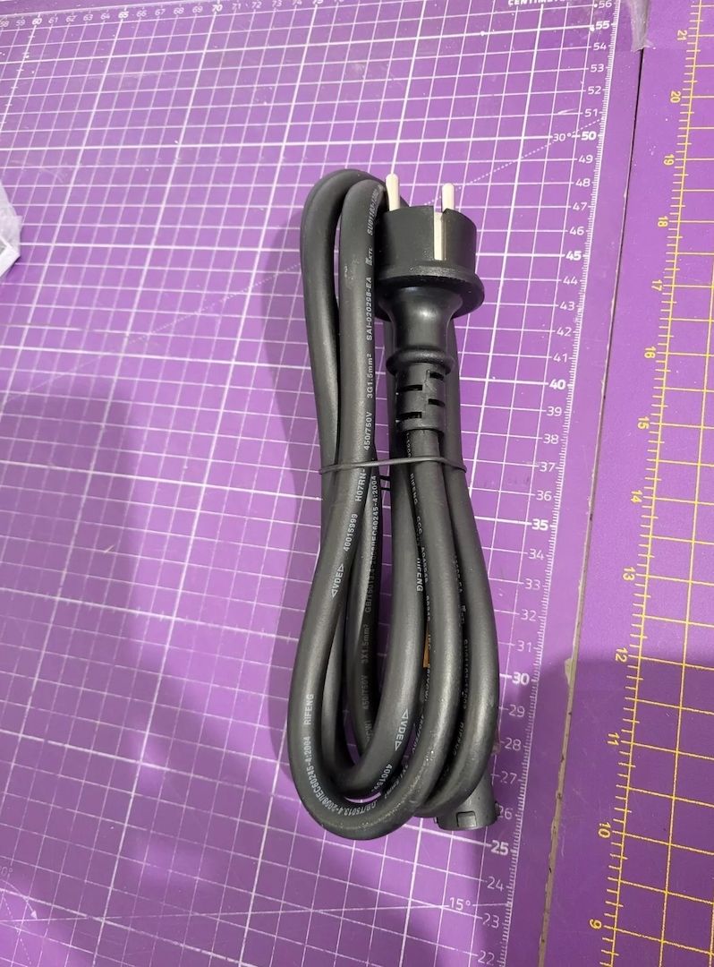 Cameo CLP2D LED Profile Spotlight Daylight