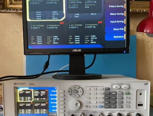 KEYSIGHT U8903B Performance Audio Spectrum Analyzer