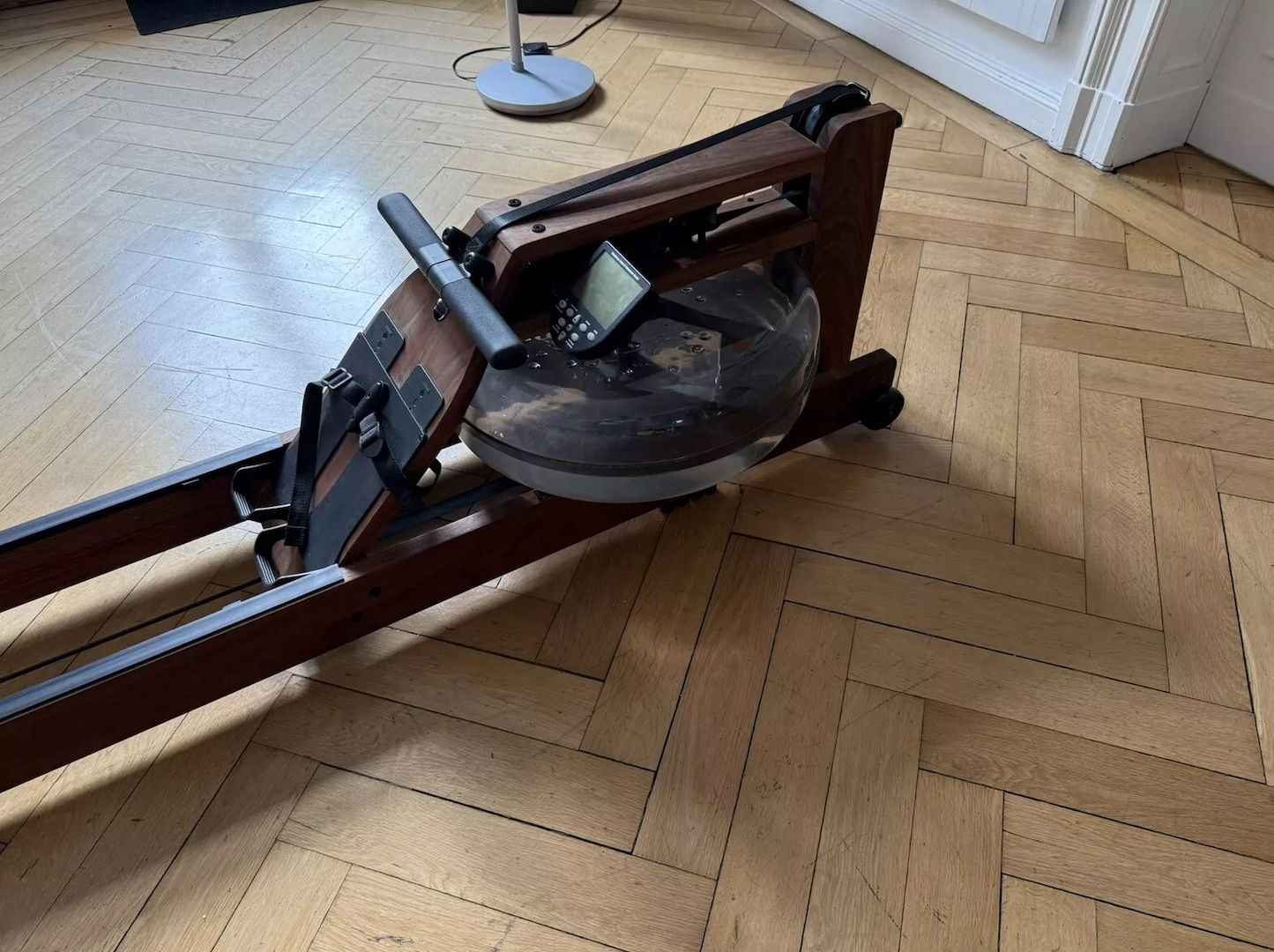 Waterrower Rudergerät Nussbaum