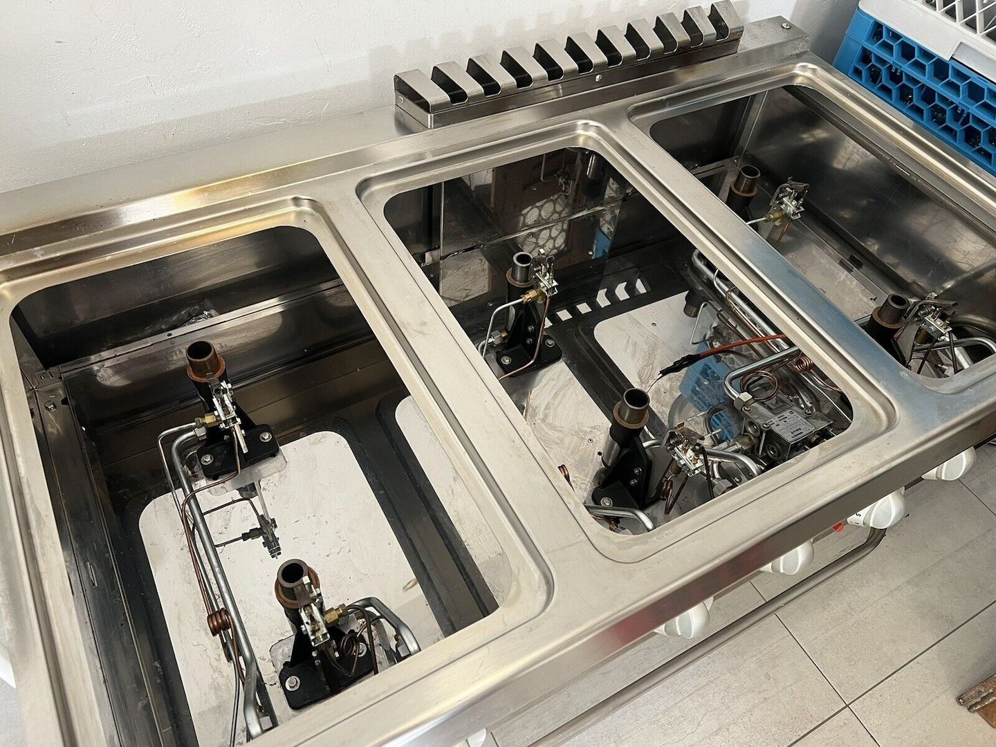 Bartscher Gasherd 6-flammig inkl. Bratplatte