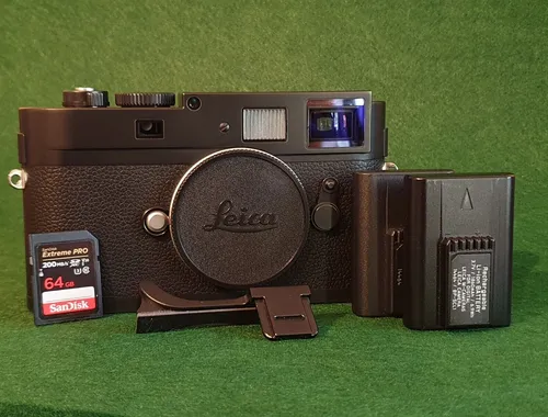 Leica M Monochrom CCD ( M9-M ) NEW Sensor 2970 Klicks