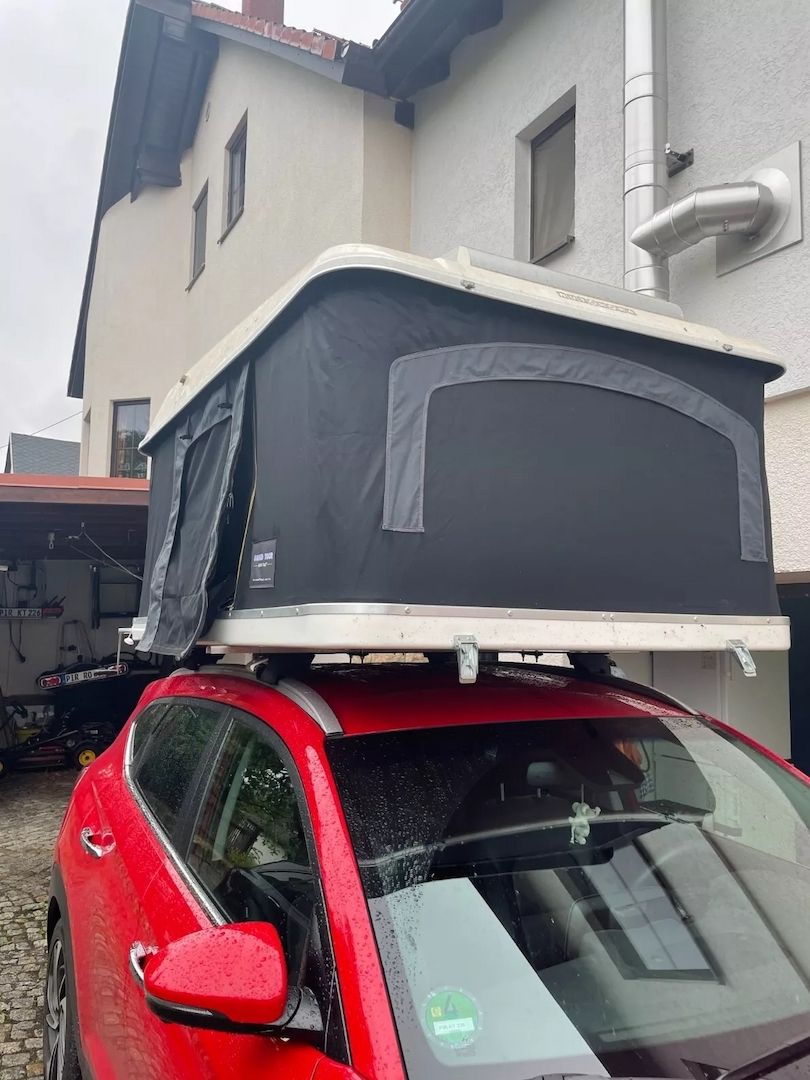 Dachzelt Maggiolina Grandtour360Gr.M + Solar200Wp + 100AhLithiumAkku + Heckzelt