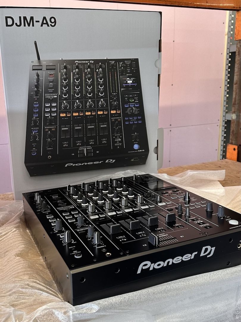 Pioneer CDJ-3000, Pioneer DJM-A9, Pioneer CDJ-2000NXS2, Pioneer DJM-900NXS2, Pioneer DJ DJM-V10-LF