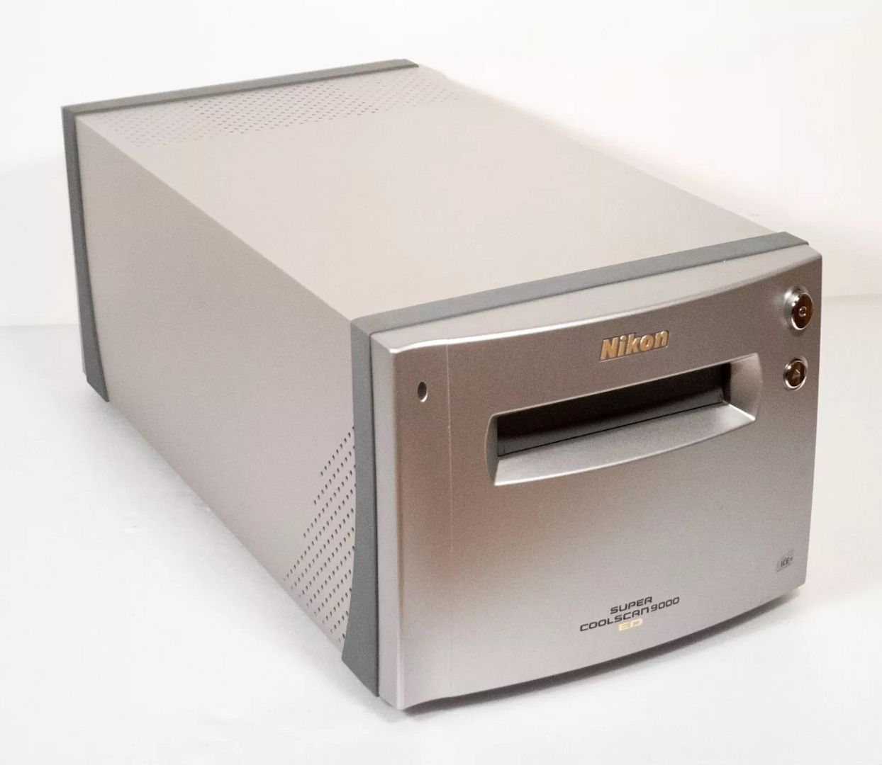 Nikon Coolscan 9000  Mittelformat Filmscanner