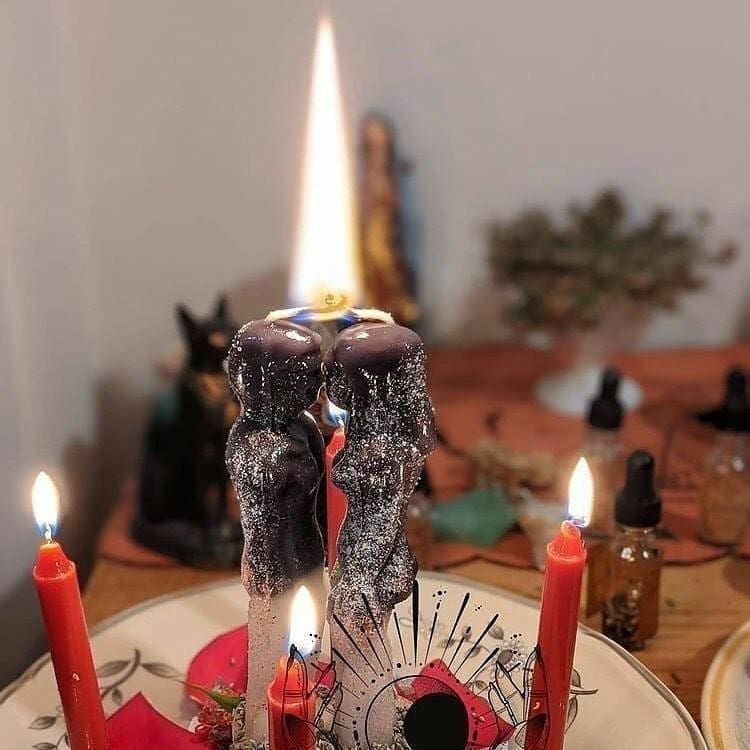 Zauberer Nr. 1 für verlorene Liebe und schwarze Magie