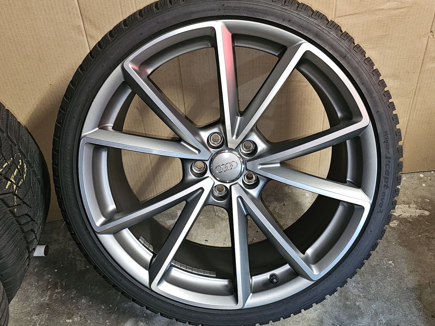 Original Audi RS4 RS5 Alufelgen 9x20 265/30 R20 8T0601025CQ