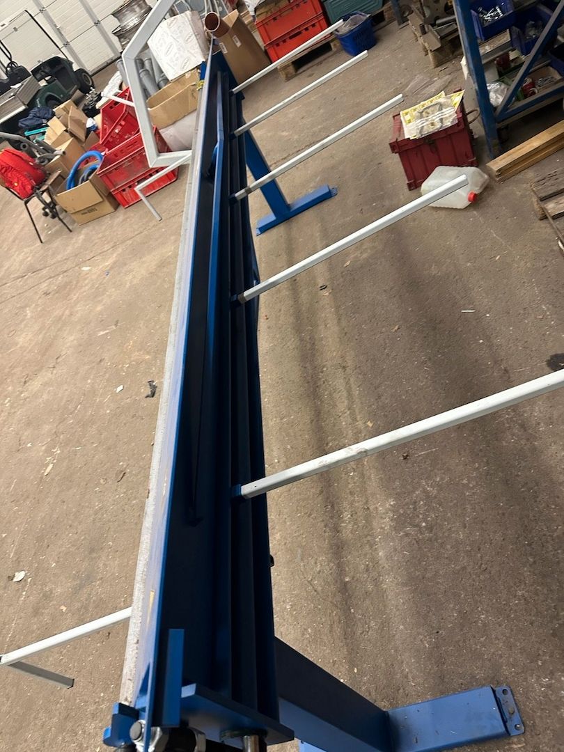 3 m Kantbank Biegemaschine