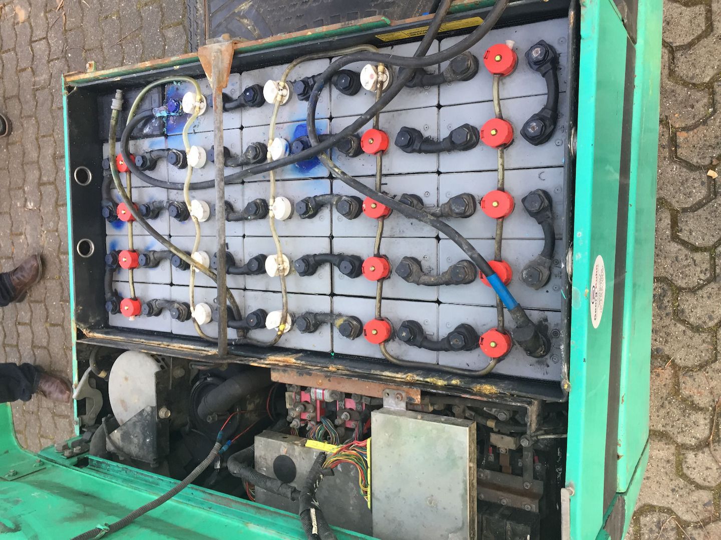 Gabelstapler Elektrostapler Frontstapler Mitsubishi FB16KT Stapler Triplex