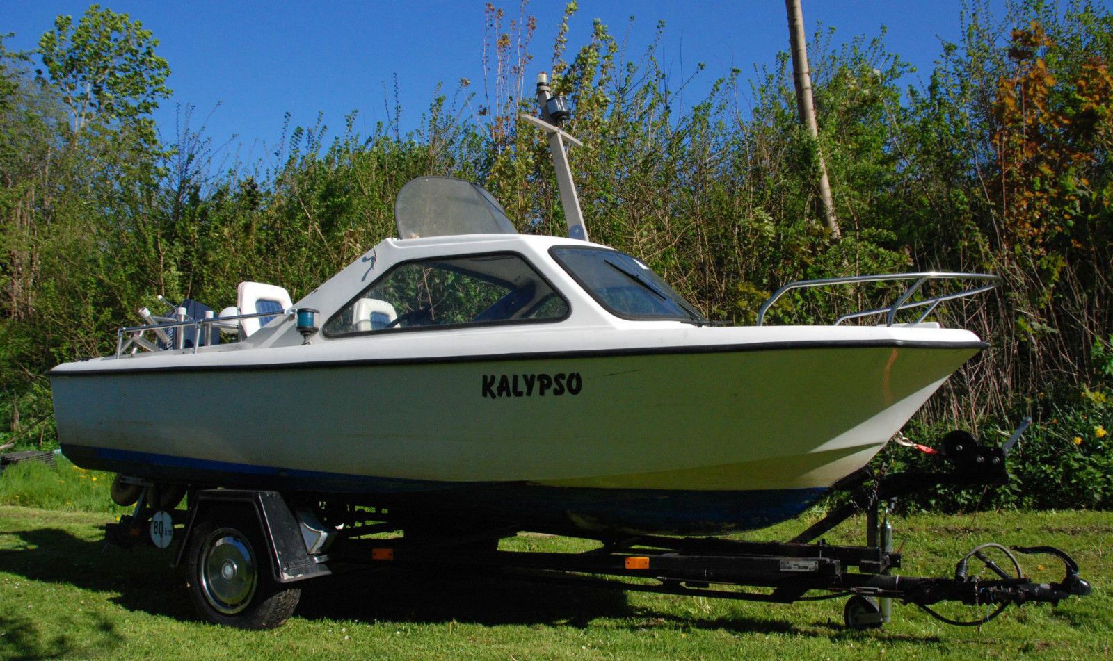 Halbkajütboot Ryds 475  baugleich Hille Roda 16, 50PS AB, Trailer 1000 kg