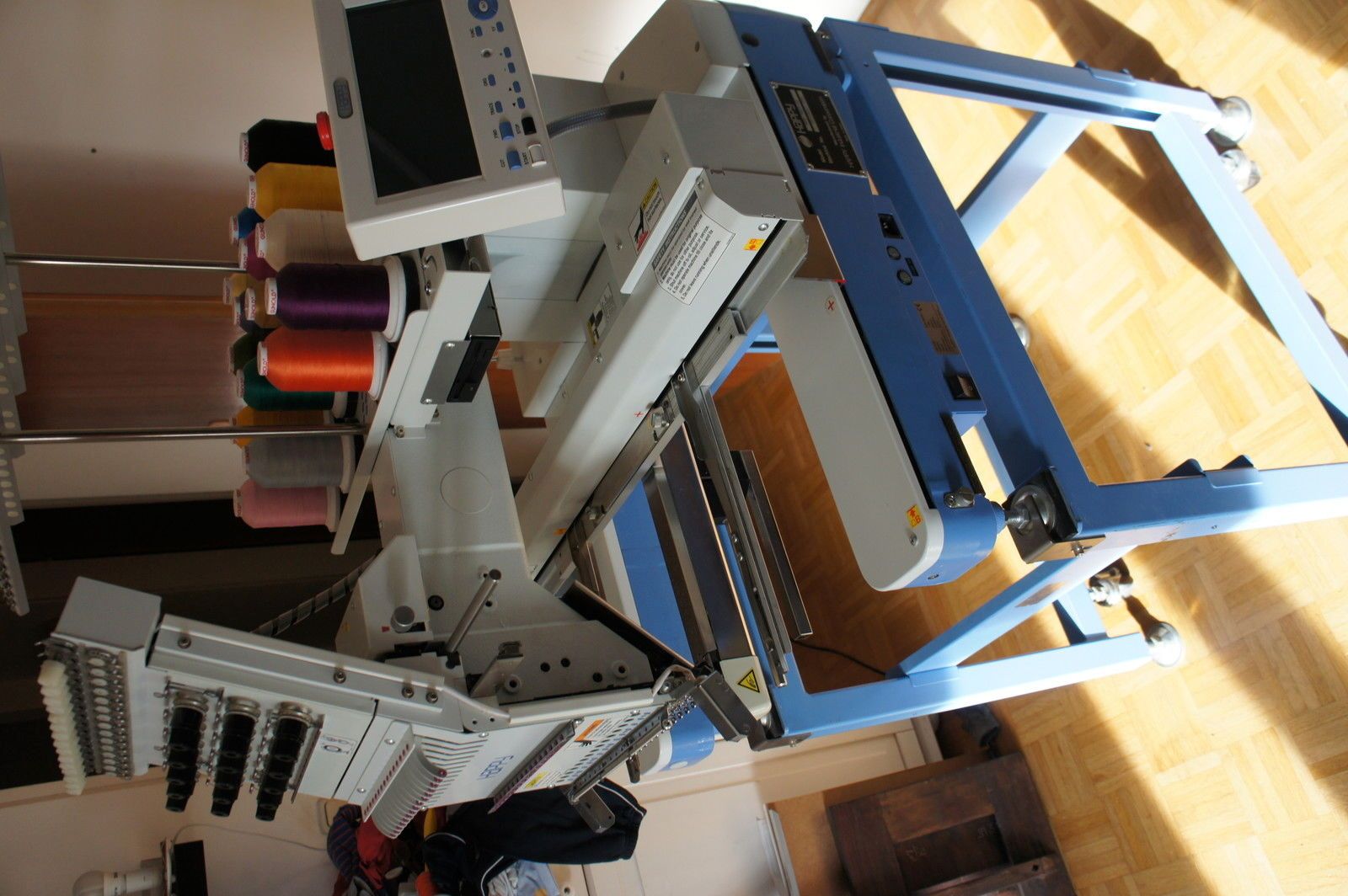 Happy HCD-1501-40 Stickmaschine