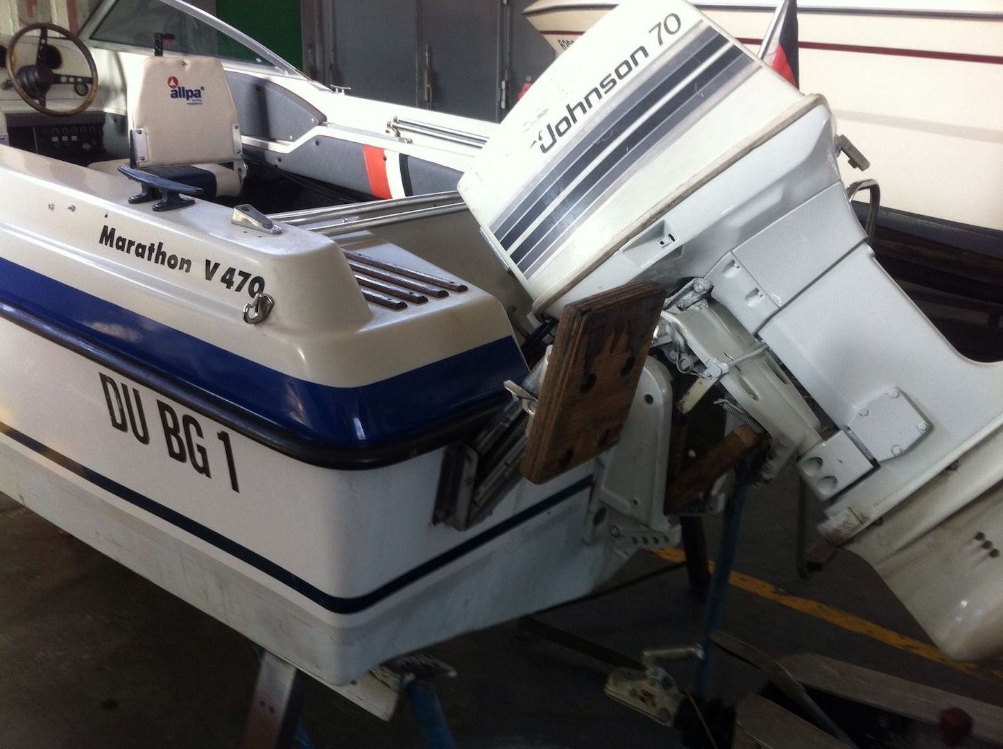 Hellwig Marathon mit Johnson 70 Ps bei bedarf mit neuem Trailer !