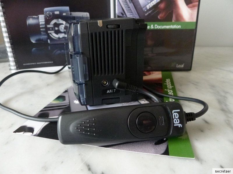 Leaf AFi 7  Rolleiflex HY6  Digital Back