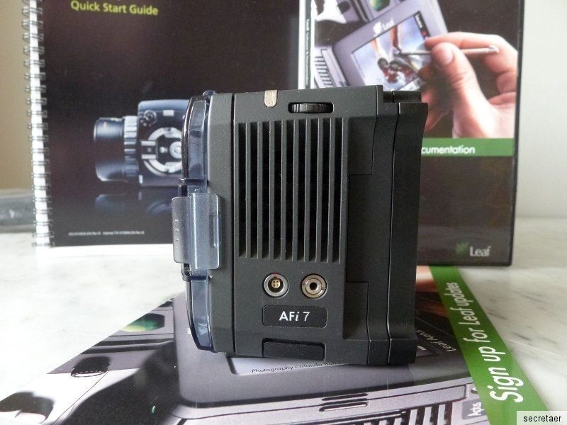 Leaf AFi 7  Rolleiflex HY6  Digital Back