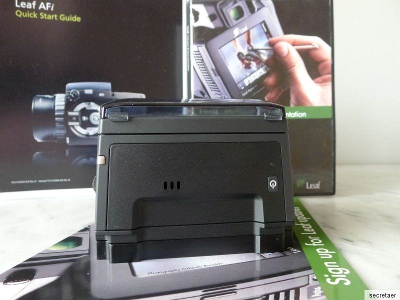 Leaf AFi 7  Rolleiflex HY6  Digital Back