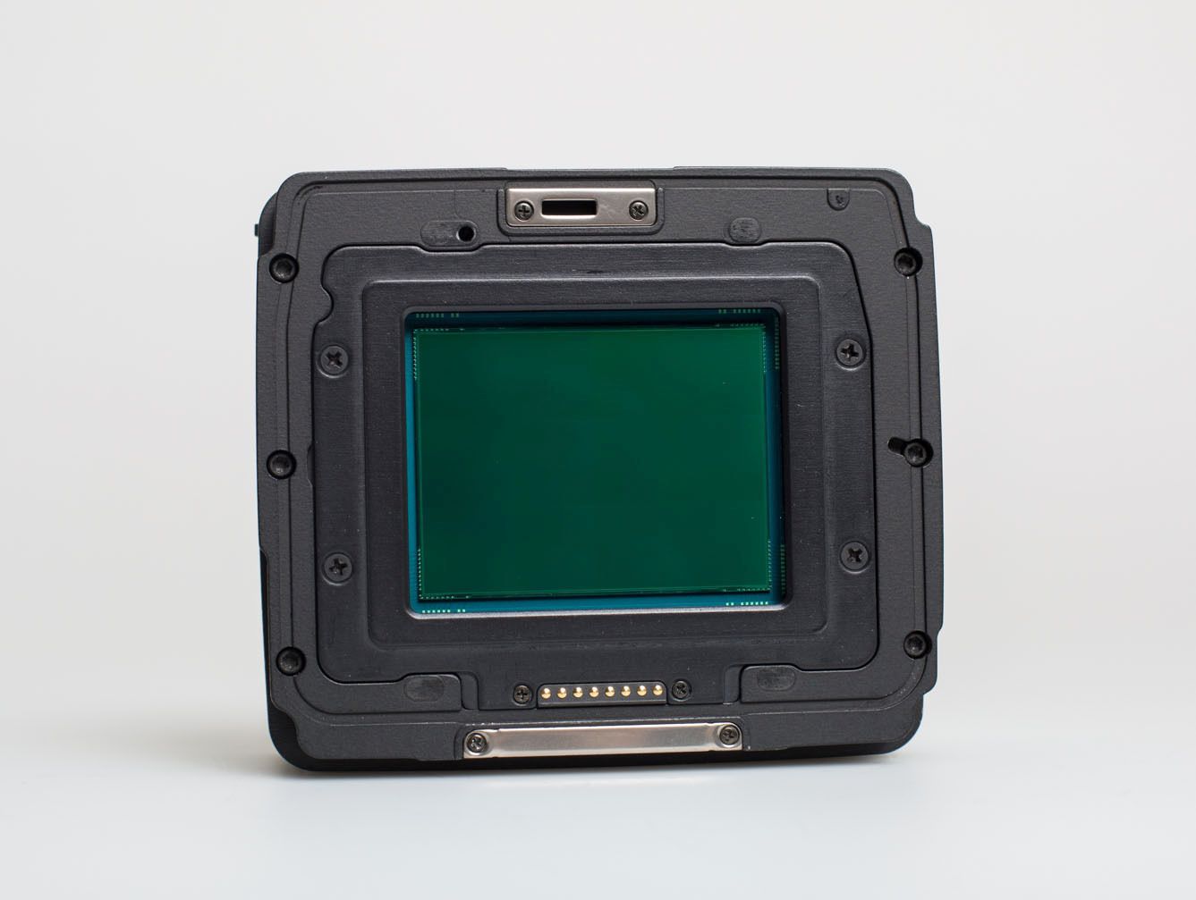 Leaf APTUS 75 33MP Medium Format Digital Back and Hasselblad H1 body