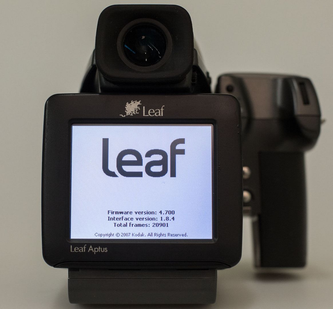 Leaf APTUS 75 33MP Medium Format Digital Back and Hasselblad H1 body